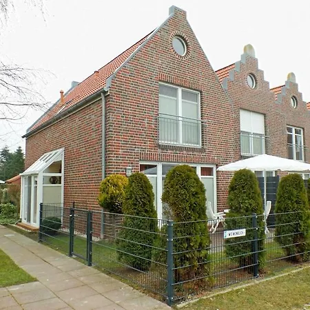 Holiday home Moewenblick *